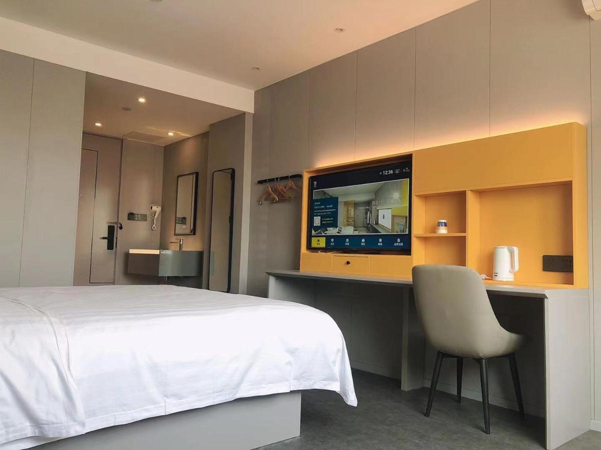 7Days Inn Shanghai Yichuan Road Exterior foto