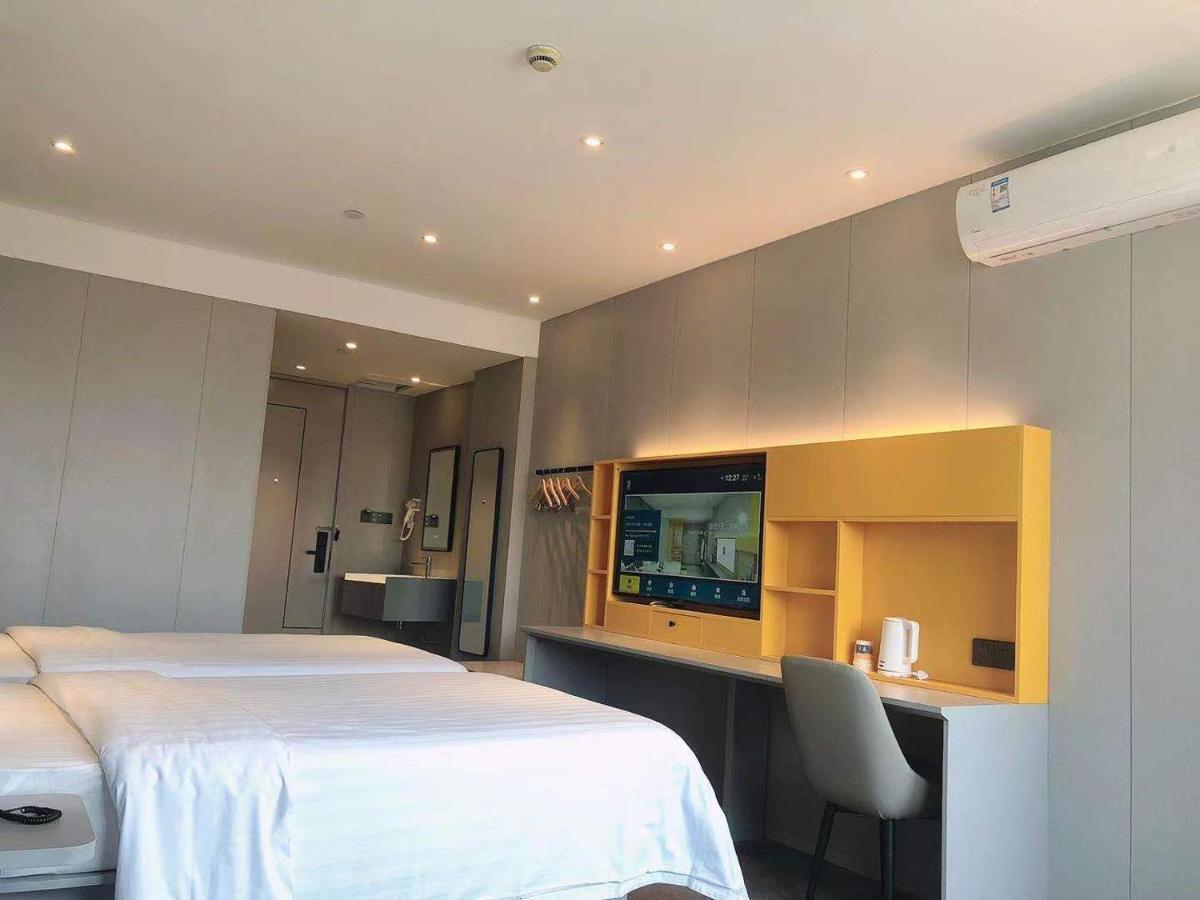 7Days Inn Shanghai Yichuan Road Exterior foto
